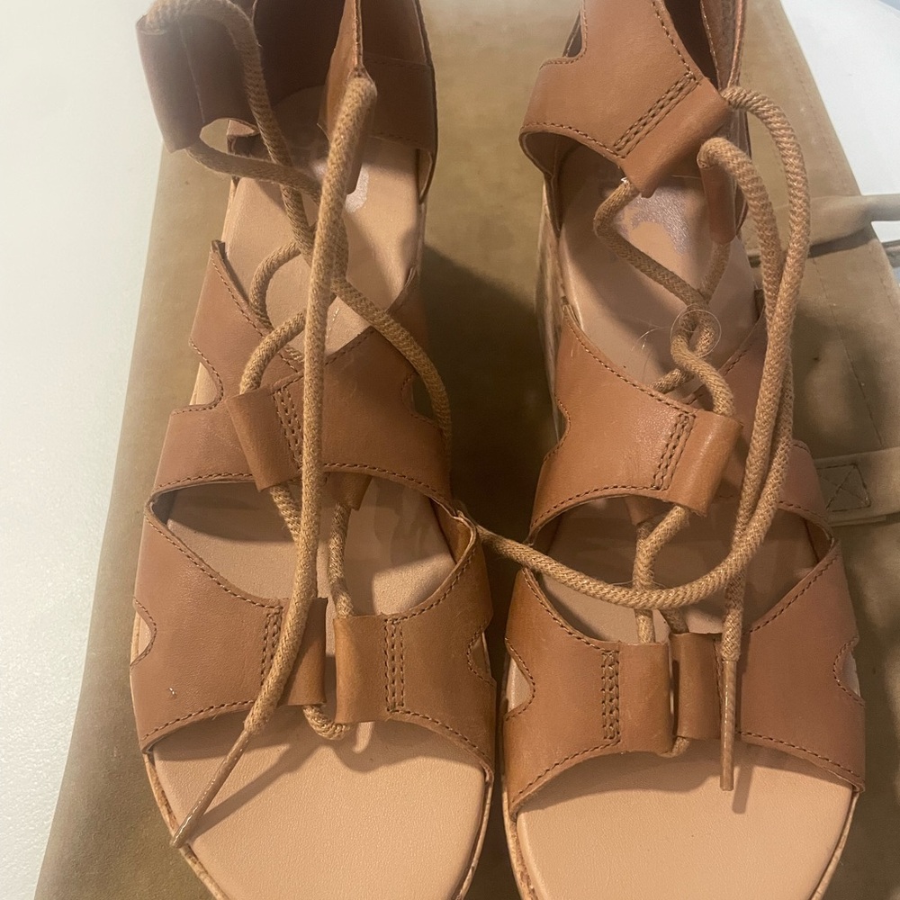 Sorel Brown Leather Lace-Up Sandals